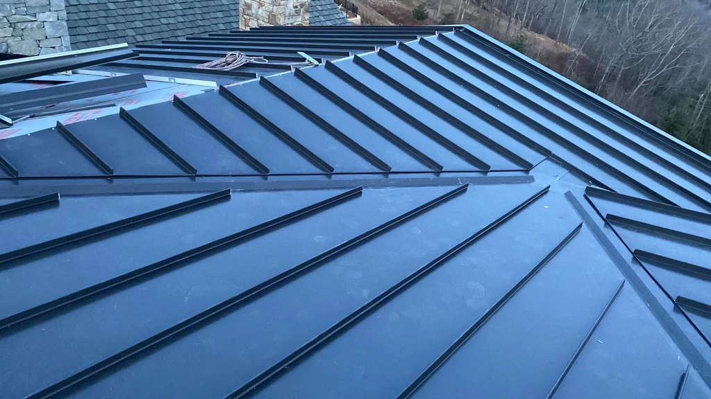 commercial metal roofing Spartanburg SC warehouse installation